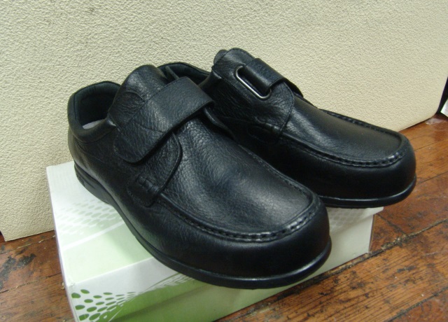 Fall Special Biotime Men's Black Comfort Shoe