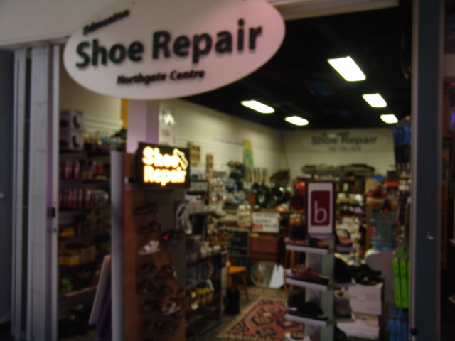 mall shoe repair